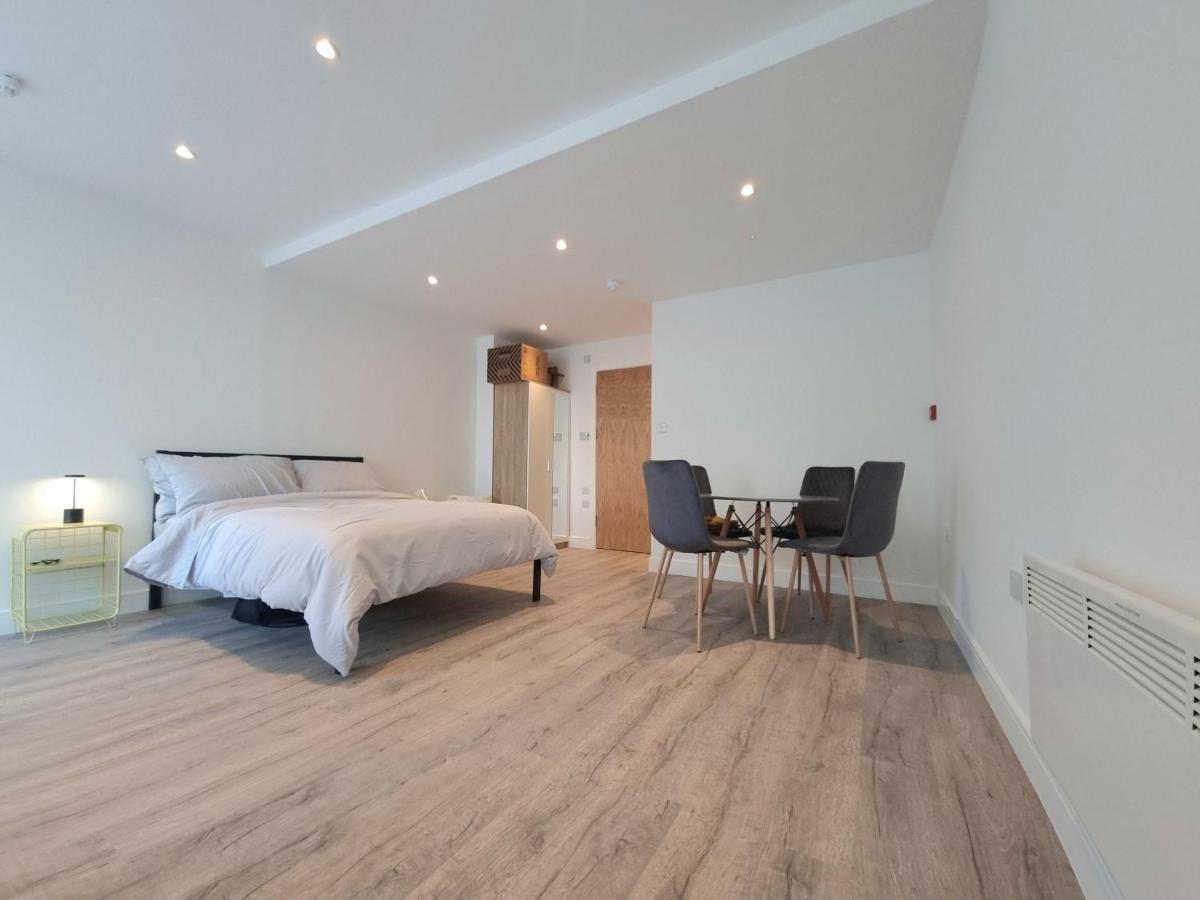 Stylish Converted Ground Floor Studio - London Eksteriør bilde